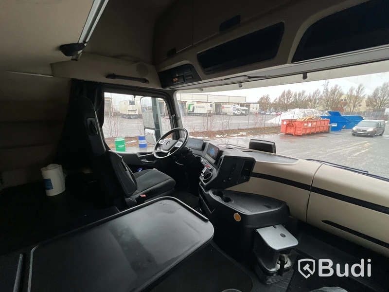 Dragbil Mercedes-Benz Actros L 2553 -2022 | Parabel luft
