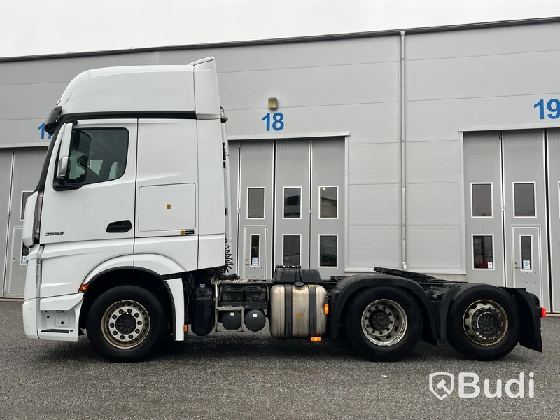 Dragbil Mercedes-Benz Actros L 2553 -2022 | Parabel luft