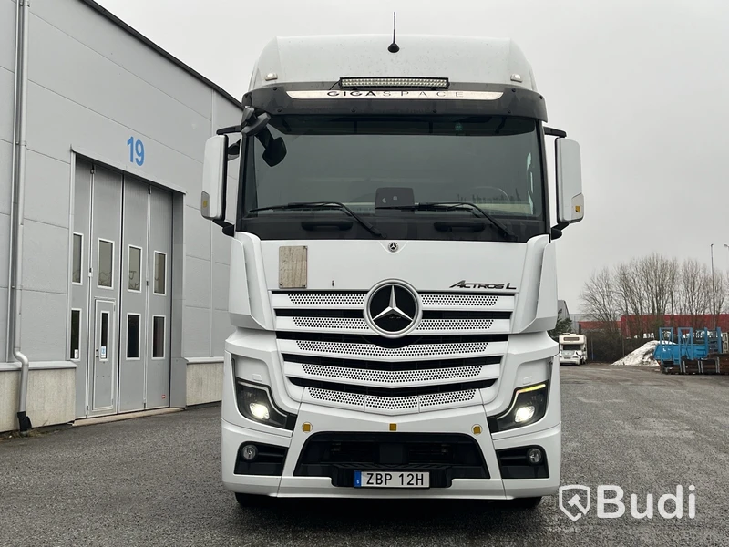 Dragbil Mercedes-Benz Actros L 2553 -2022 | Parabel luft