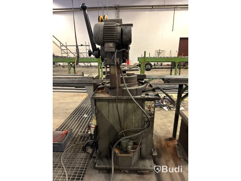 Metallkap Trennjaeger ST251 med sågbanor