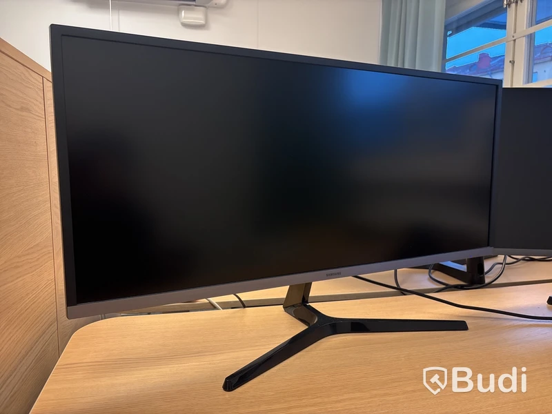 Komplett kontor med 2 st arbetsplatser