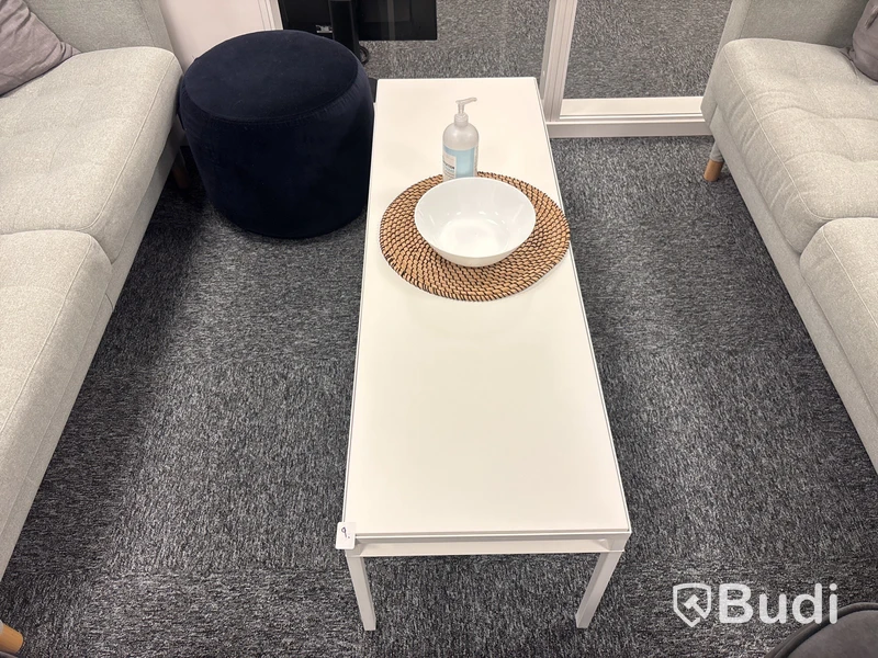 Soffor, bord & fåtöljer