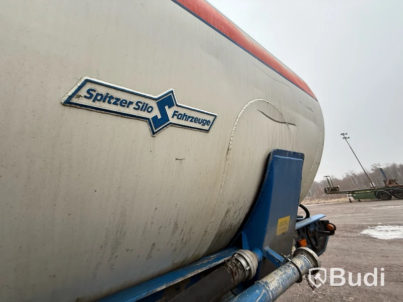 Bulktrailer Spitzer SK2459 Z1AL -1990 | Bes tom 2025-07