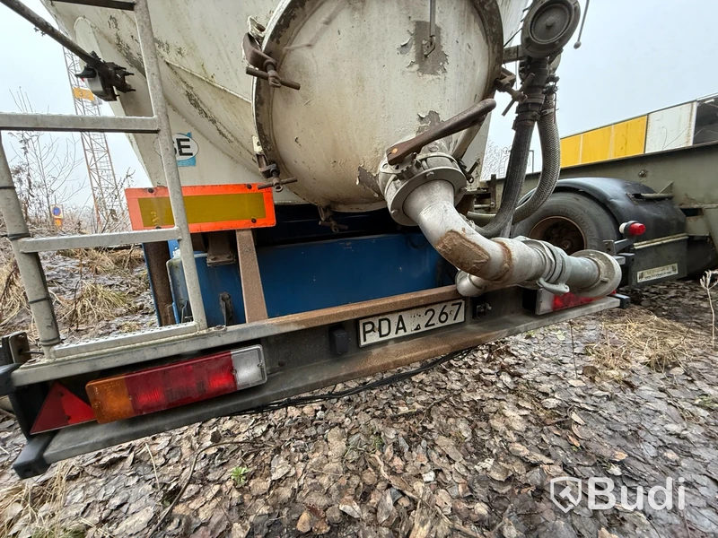 Bulktrailer Spitzer SK2459 Z1AL -1990 | Bes tom 2025-07