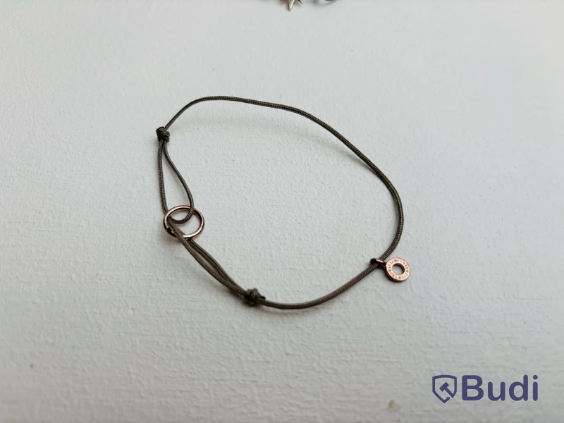 Parti med armband Thomas Sabo, olika modeller