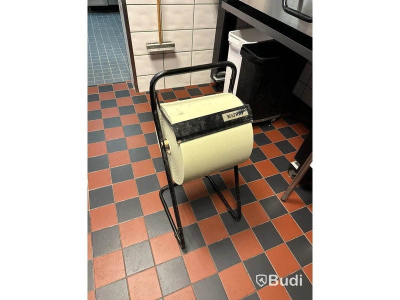 Pappershållare