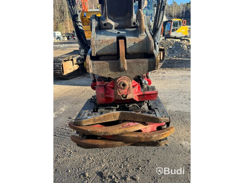Bandgrävmaskin Volvo EC250EL 6415h -19