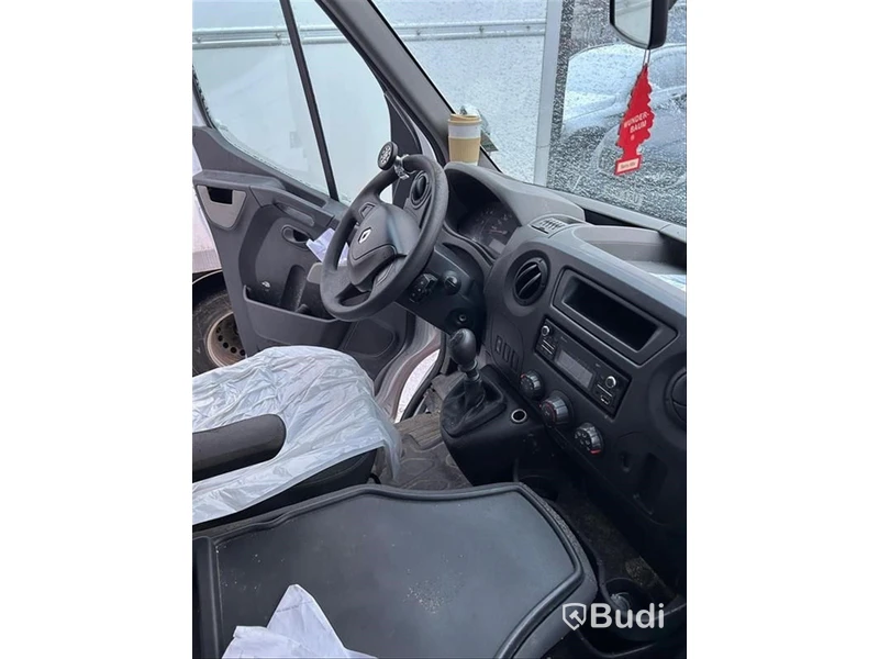 Lätt lastbil Renault Master -2016 | Bakgavellyft | Reparationsobjekt