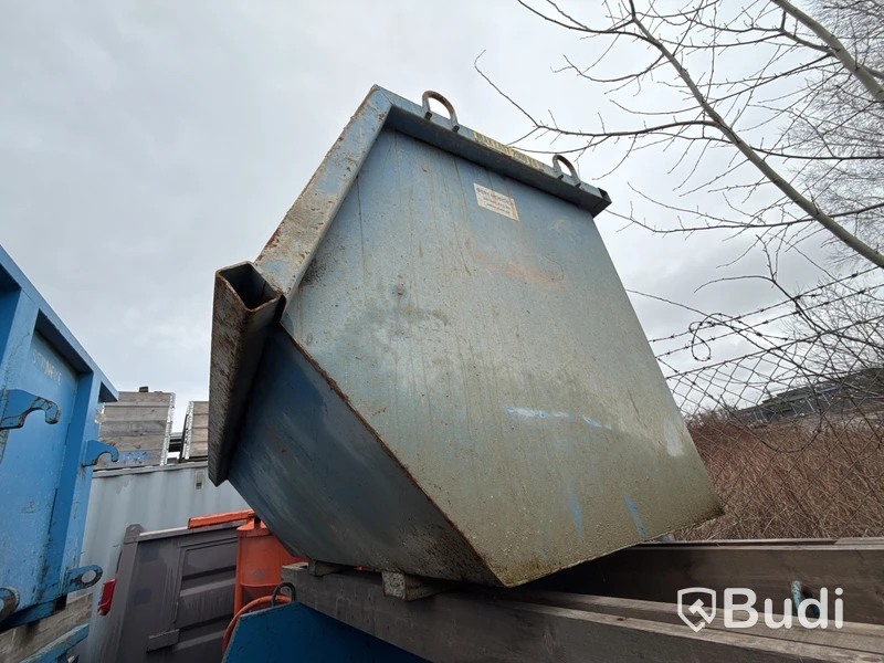 Internbehållare 3000Liter Stora BM fästet