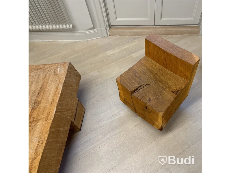 Loungegrupp i massiv trä