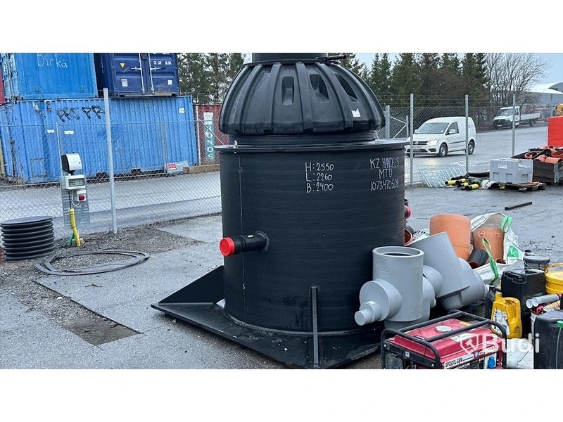 Septitank Specialbyggd ej använd