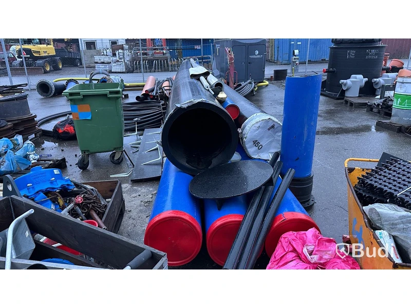 Rör grova typ PE  blå, svart, olika delar