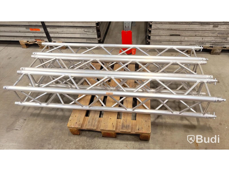 3 st, 2 m truss, "30-typ", silver.