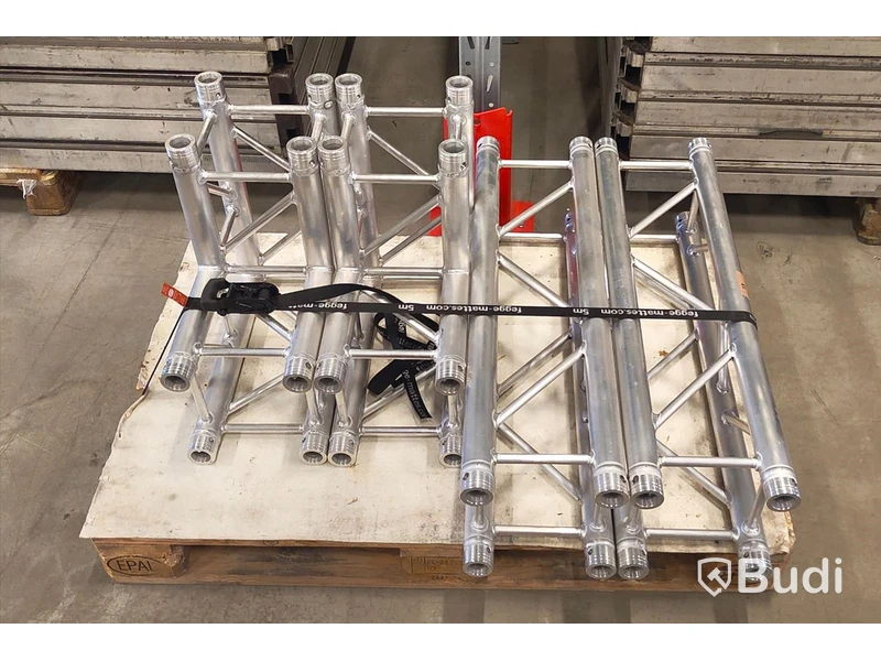 2 st, 2 st 90° hörn & 2 st 90 cm truss, "25-typ", silver