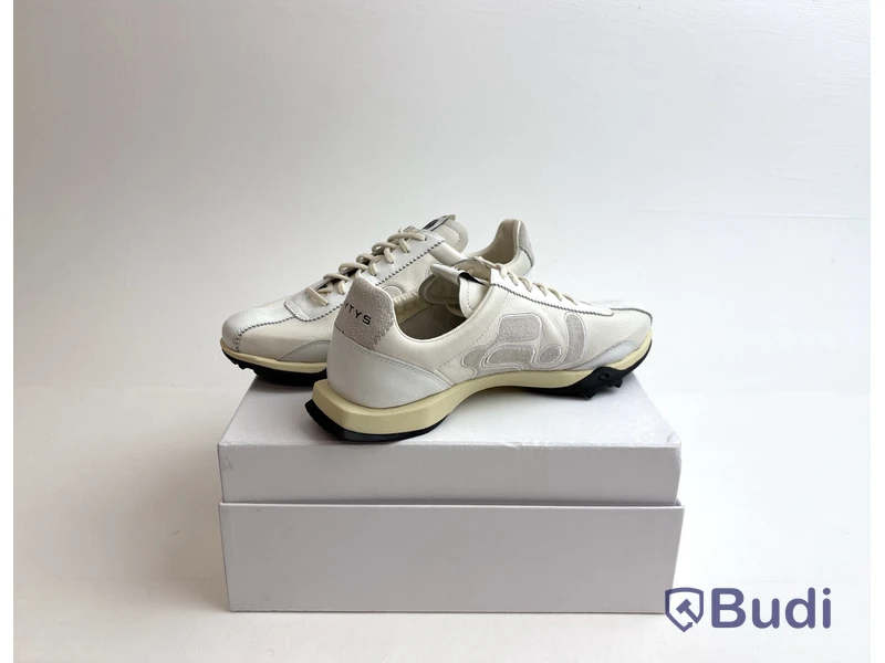 Sneakers Eytys, stl. 43