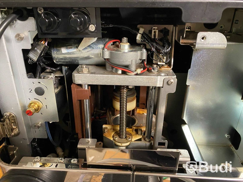 Kaffemaskin Faema X20 CP10 med mjölkkyl Vitrifrigo FG10I