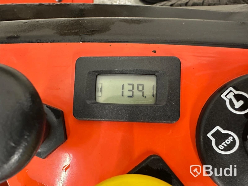 Åkgräsklippare Ariens Zero-Turn Edge 42