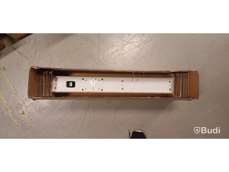 Högalare - Pro Audio - Line Array  - Riktat ljud - TOA H3L, H2 och tillbehör - helt nya - 21 st