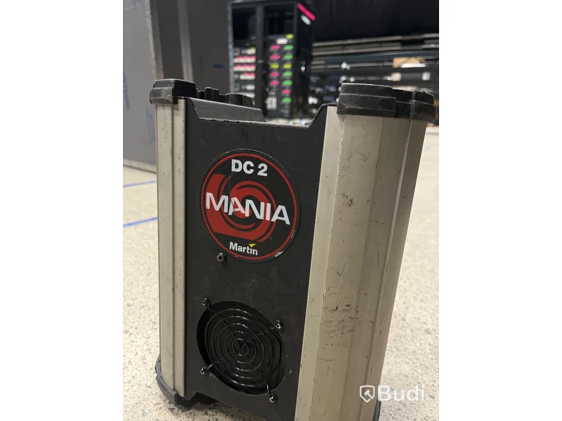 1 st Martin DC2
