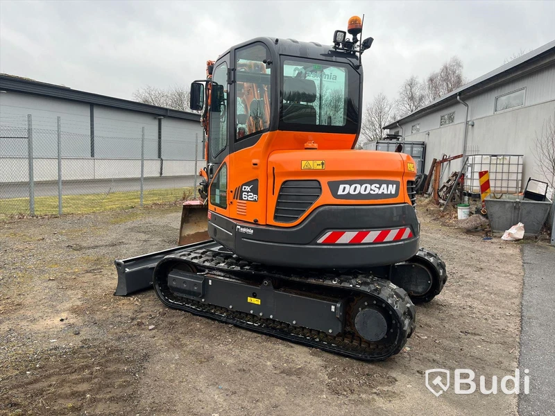 Minigrävare Doosan DX 62 R-3 -2022 med Engcons tiltrotator.