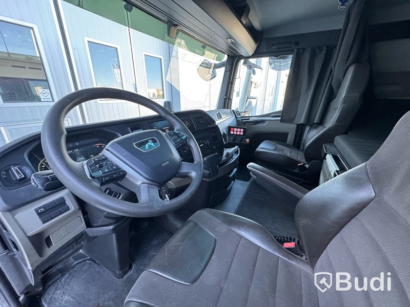 Schaktbil MAN TGX 35.510 8X4-4 BL CH -2022 | Zetterbergs