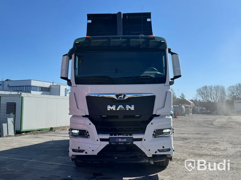 Schaktbil MAN TGX 35.510 8X4-4 BL CH -2022 | Zetterbergs