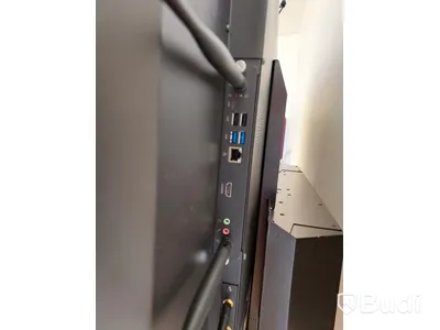 Pekskärm 65 tum