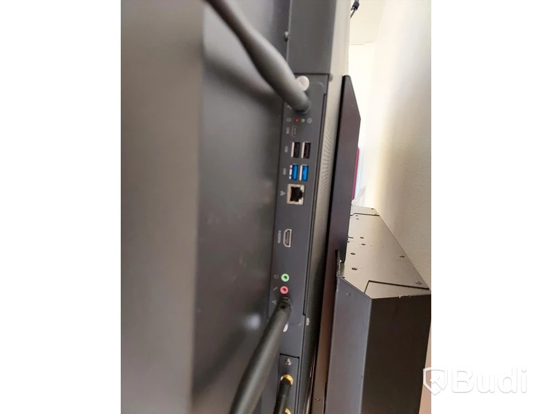 Pekskärm 65 tum