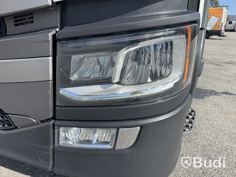 Kylbil Scania P370 6x2-4 12.7 -2020 | Carrier