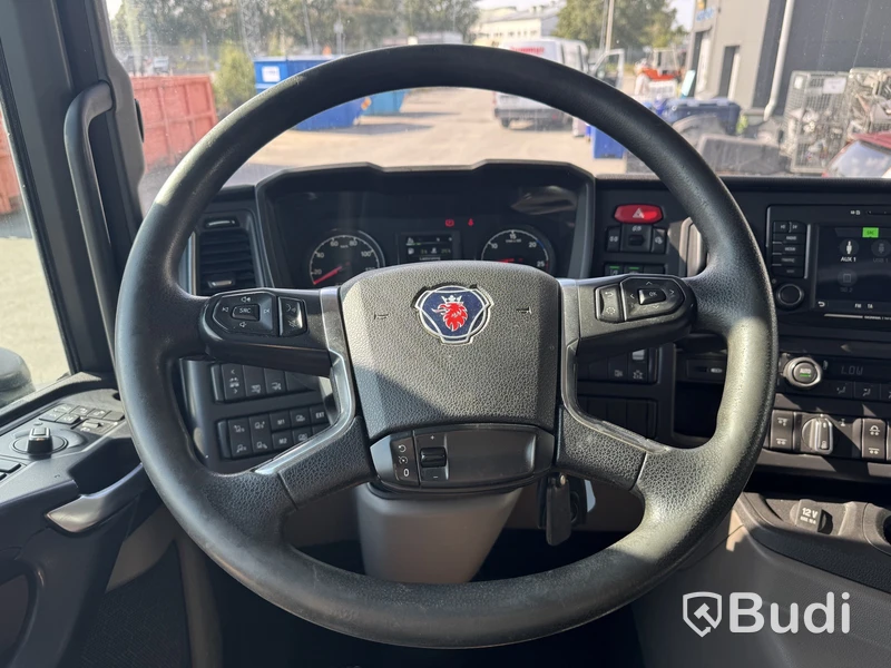 Kylbil Scania P370 6x2-4 12.7 -2020 | Carrier