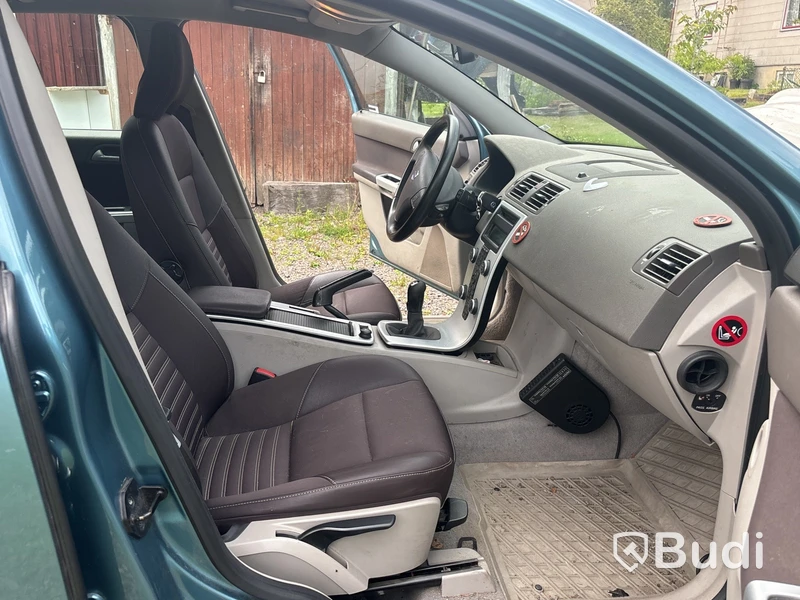 Volvo V50 2.0 F | 17128 mil | 2010