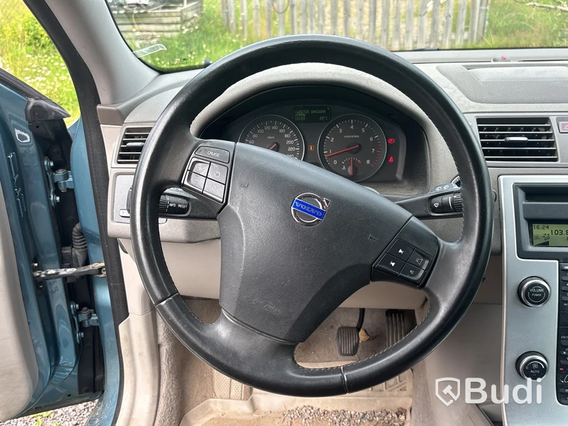 Volvo V50 2.0 F | 17128 mil | 2010
