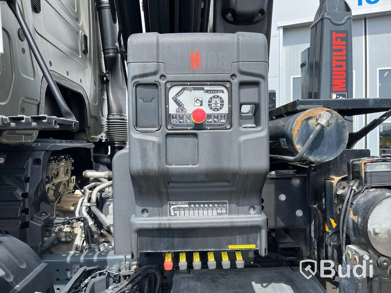 Kranväxlare Mercedes-Benz Arocs 2653 6x6 -2021 | Tandemdrift och hydrodrive  | Hiab 302 X-Hipro E-6 | ULT18SL51