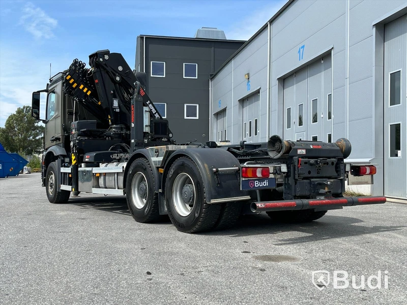 Kranväxlare Mercedes-Benz Arocs 2653 6x6 -2021 | Tandemdrift och hydrodrive  | Hiab 302 X-Hipro E-6 | ULT18SL51
