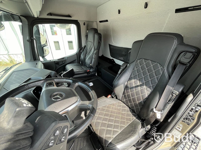 Kranväxlare Mercedes-Benz Arocs 2653 6x6 -2021 | Tandemdrift och hydrodrive  | Hiab 302 X-Hipro E-6 | ULT18SL51