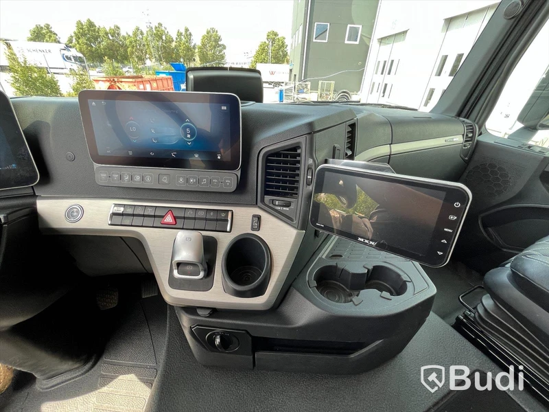 Kranväxlare Mercedes-Benz Arocs 2653 6x6 -2021 | Tandemdrift och hydrodrive  | Hiab 302 X-Hipro E-6 | ULT18SL51