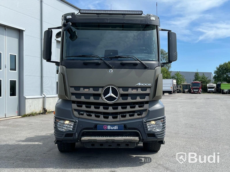 Kranväxlare Mercedes-Benz Arocs 2653 6x6 -2021 | Tandemdrift och hydrodrive  | Hiab 302 X-Hipro E-6 | ULT18SL51