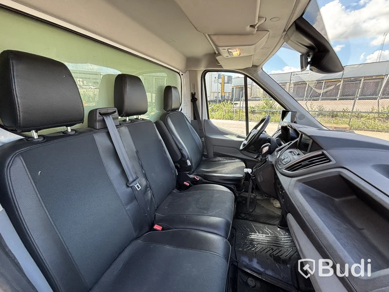 Ford Transit 350 Chassis Cab 2.0 TDCi SelectShift -2018 | Zepro
