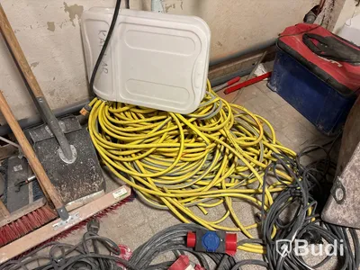 Elkablage, vattenslang, skottkärra & redskap