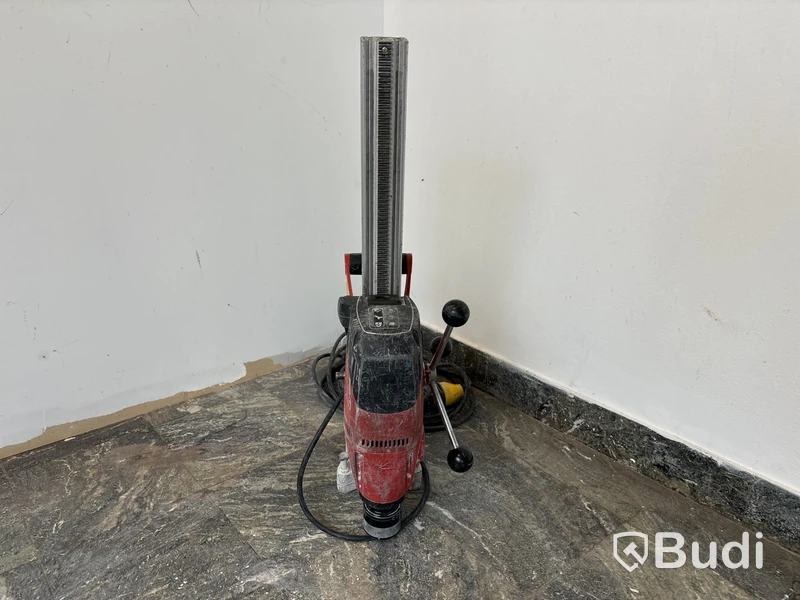 Kärnborrmaskin Hilti DD 120 med stativ