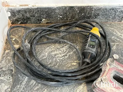 Kärnborrmaskin Hilti DD 120 med stativ