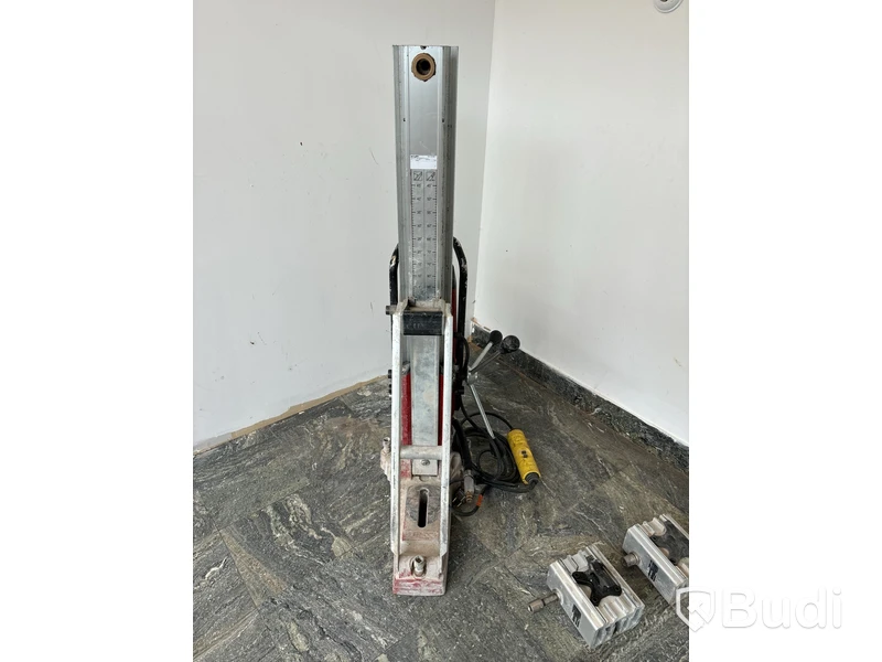 Kärnborrmaskin Hilti DD 350 med stativ
