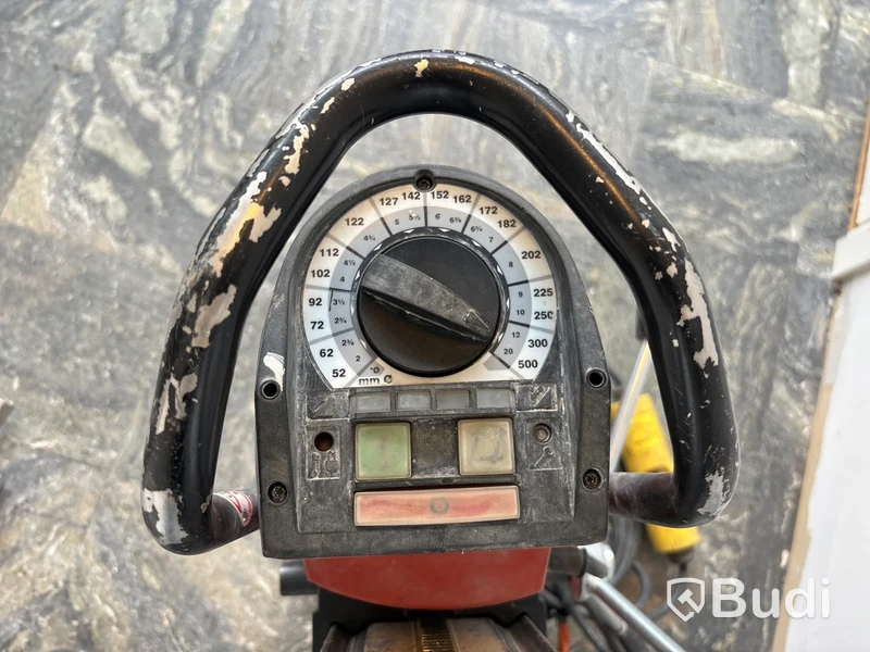 Kärnborrmaskin Hilti DD 350 med stativ