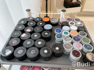 Parti med div nagelskulpturmaterial OBS! Öppnade produkter
