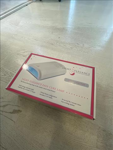 UV- Lampa LIGHT ELEGANCE EASY CURE LAMP