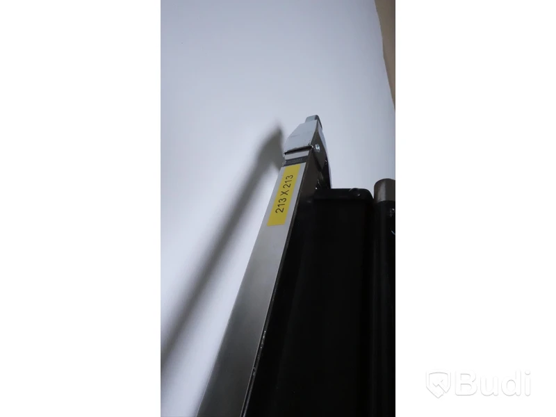 Projektorduk med stativ 213X213