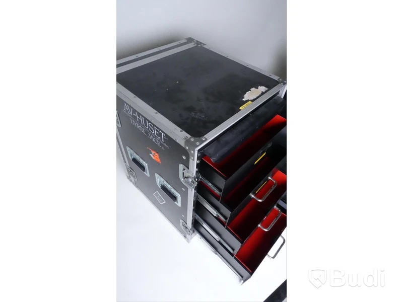 Hard Shell Road Cases 2st