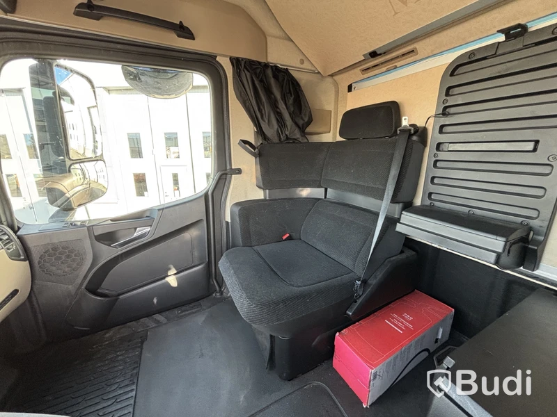 Dragbil Mercedes-Benz Actros 12.8 PowerShift -2022