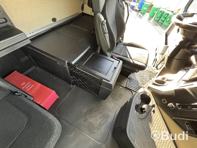 Dragbil Mercedes-Benz Actros 12.8 PowerShift -2022