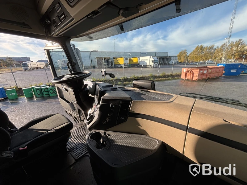 Dragbil Mercedes-Benz Actros 12.8 PowerShift -2022